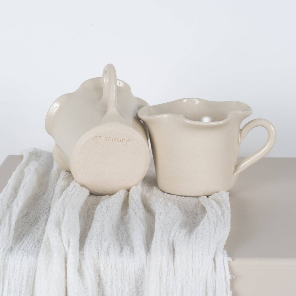 Frilly Mug